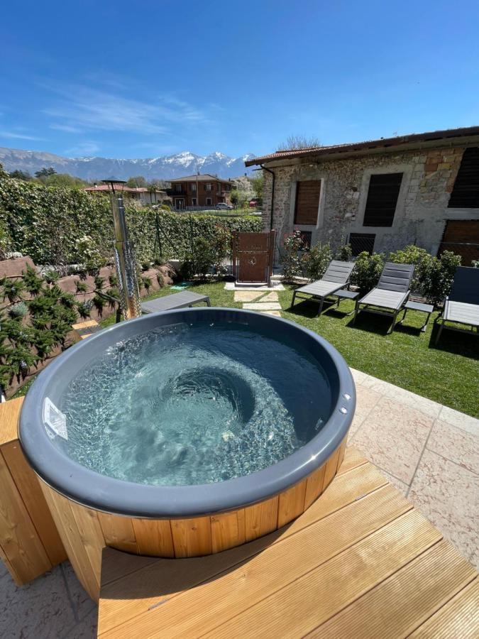 Borgo Cantagallo Casa Olivia 2 Tremosine 外观 照片
