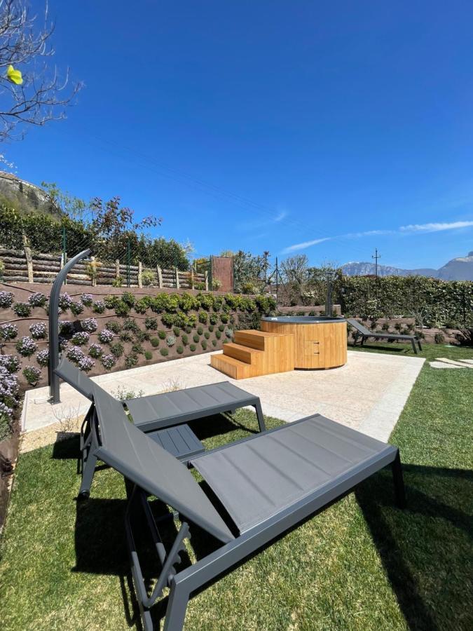 Borgo Cantagallo Casa Olivia 2 Tremosine 外观 照片